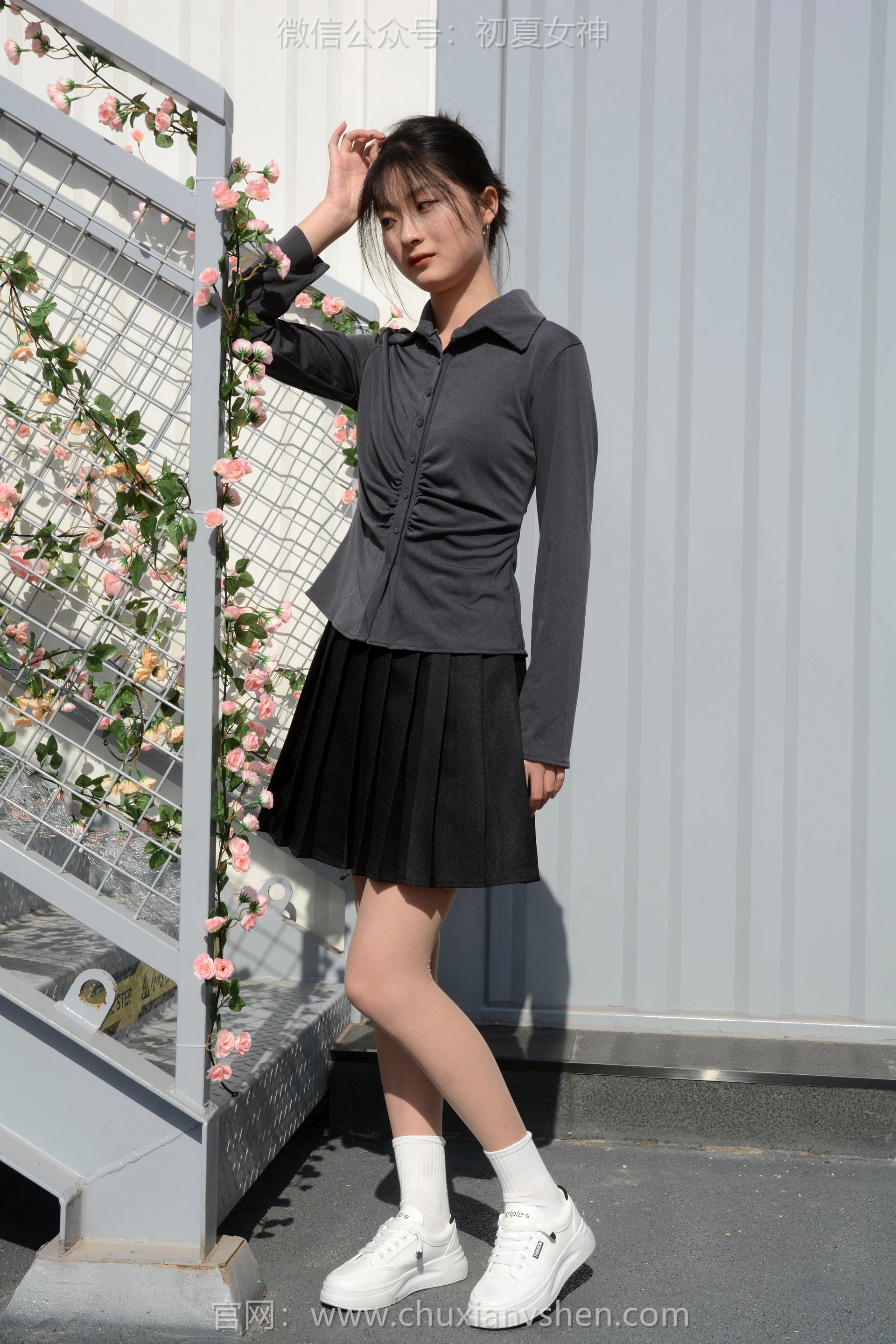 初夏女神 NO.102 安妮 绿叶鲜花 2